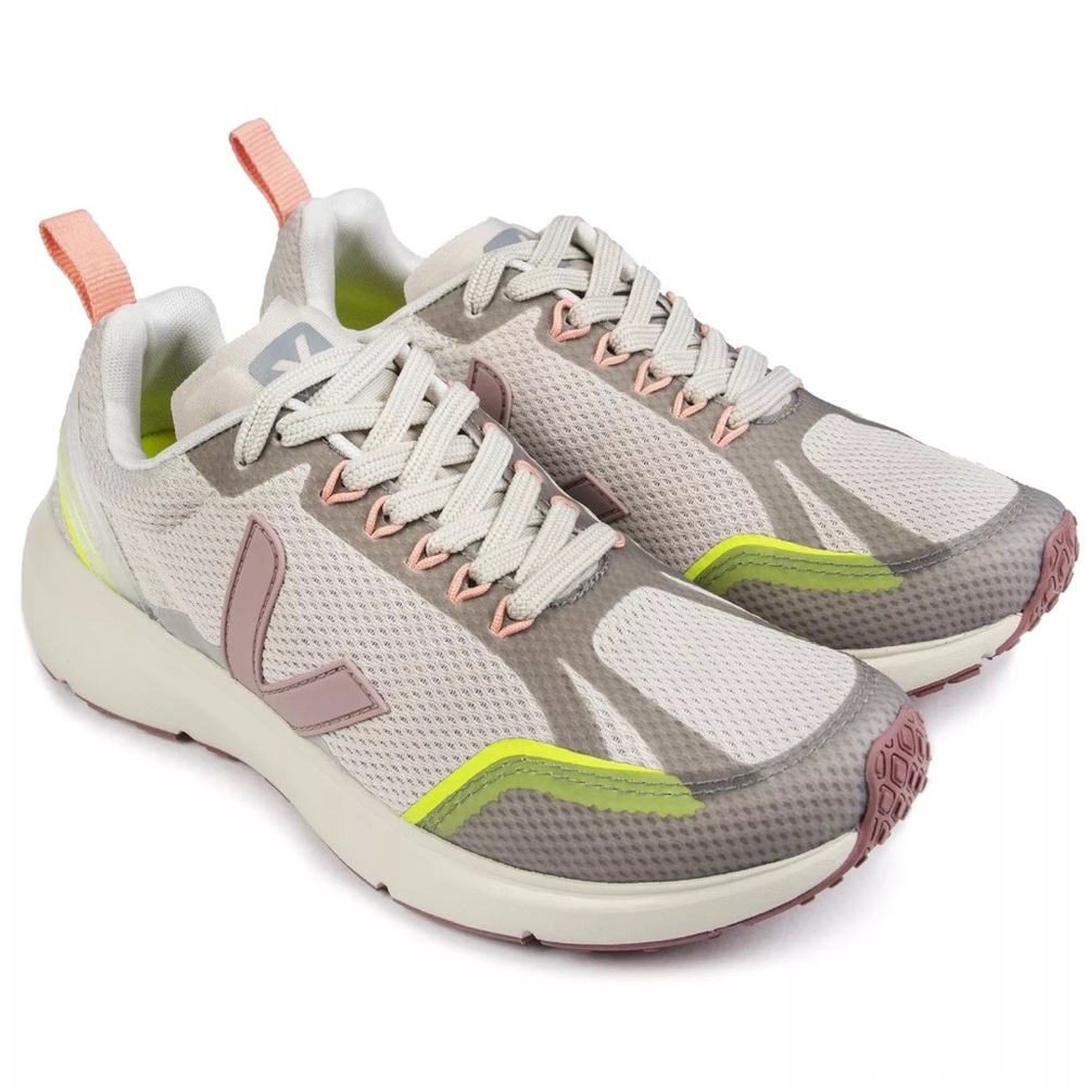 Veja Women Sneakers